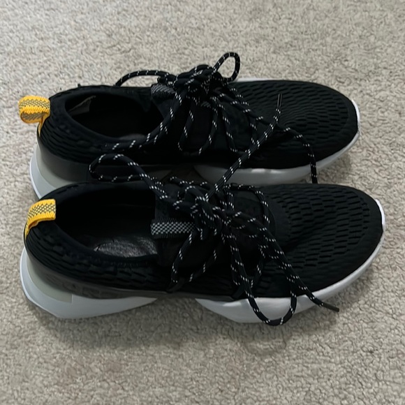 Sorel Sneaker - Picture 2 of 13